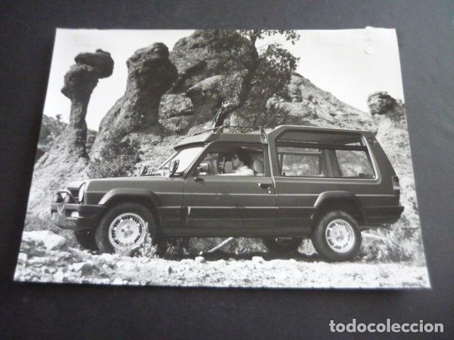 Fotograf&iacute;a antigua: AUTOMOVIL MATRA SIMCA RANCHO ANTIGUA FOTOGRAFIA ORIGINAL 18 X 24 CM