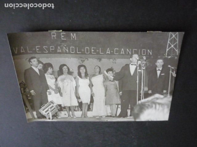 Fotograf&iacute;a antigua: BENIDORM ALICANTE FESTIVAL DE LA CANCION 1963 ANTIGUA FOTOGRAFIA 12 X 18 CM