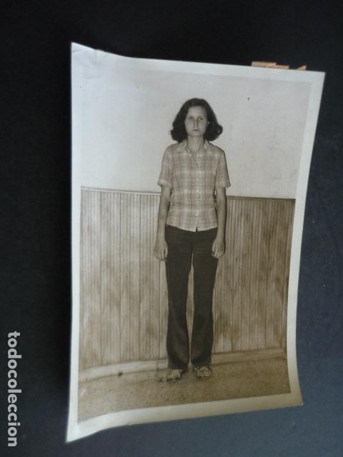 Fotograf&iacute;a antigua: MONTSERRAT TARRAGO DOMENECH TERRORISTA TERRA LLIURE ANTIGUA FOTOGRAFIA 13 X 18 CM