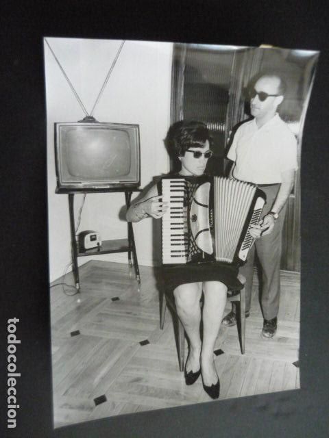 Fotograf&iacute;a antigua: PAQUITA FAJARDO ACTRIZ DE TEATRO INVIDENTE ANTIGUA FOTOGRAFIA 24 X 18 CM