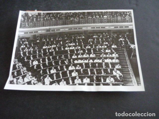 Fotograf&iacute;a antigua: MADRID CONGRESO DE LOS DIPUTADOS 1976 ANTIGUA FOTOGRAFIA 13 X 18 CM
