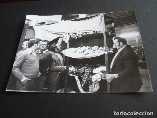 Fotografia antica: BARCELONA TEXTIL ERYC OBREROS CONFLICTO LABORAL ANTIGUA FOTOGRAFIA 24 X 18 CM