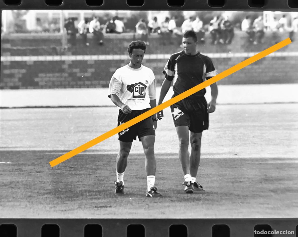 Fotograf&iacute;a antigua: Antiguo negativo de fotograf&iacute;a. Valencia club de f&uacute;tbol. A&ntilde;o 1994.