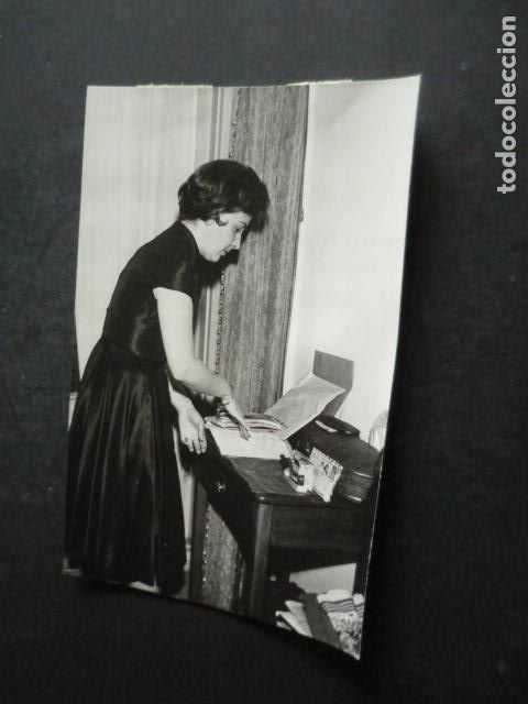 Fotograf&iacute;a antigua: BEATRIZ TUSSET DIRECTORA VIOLINISTA ANTIGUA FOTOGRAFIA ORIGINAL 12 X 18 CM