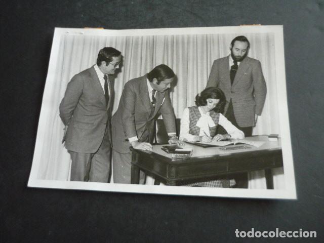 Fotografia antica: NATALIA FIGUEROA ESCRITORA ANTIGUA FOTOGRAFIA ORIGINAL 18 X 13 CM