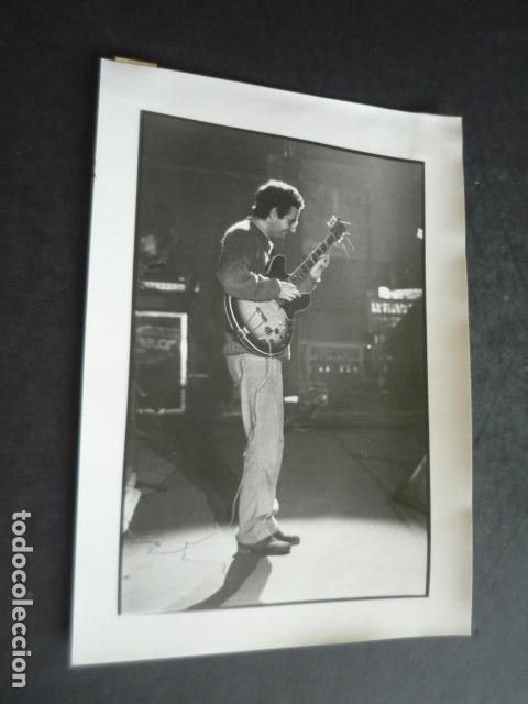 Fotograf&iacute;a antigua: CARLOS GONZALEZ MUSICO DE JAZZ ANTIGUA FOTOGRAFIA ORIGINAL 18 X 13 CM