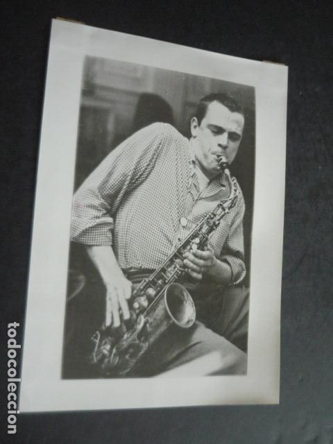 Fotograf&iacute;a antigua: MADRID FESTIVAL DE JAZZ 1982 PHIL WOOD MUSICO ANTIGUA FOTOGRAFIA ORIGINAL 18 X 13 CM