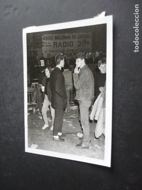 Fotograf&iacute;a antigua: MADRID IV FESTIVAL DE LA RADIO Y EL ESTUDIANTE ANTIGUA FOTOGRAFIA ORIGINAL 18 X 13 CM