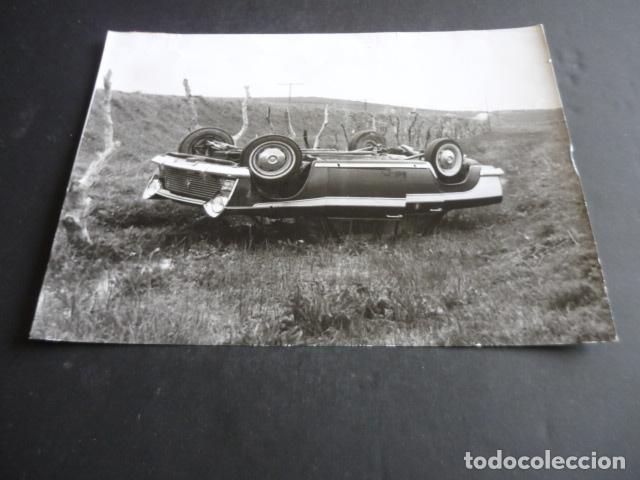 Alte Fotografie: VEJER DE LA FRONTERA CADIZ ACCIDENTE AUTOMOVIL ANTIGUA FOTOGRAFIA ORIGINAL 18 X 24 CM