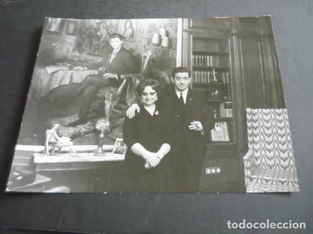 Alte Fotografie: MADRID DUE&Ntilde;OS AVIDESA FAVORECIDOS PREMIO LOTERIA NAVIDAD 1968 FOTOGRAFIA ORIGINAL 18 X 24 CM