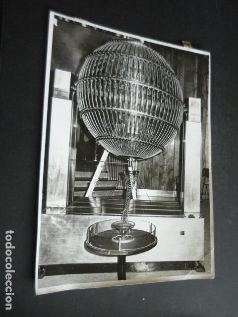 Alte Fotografie: MADRID SALON DONDE SE CELEBRA EL SORTEO DE LA LOTERIA NAVIDAD 1976 FOTOGRAFIA ORIGINAL 18 X 24 CM