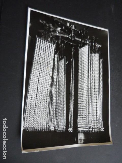 Alte Fotografie: MADRID SALON DONDE SE CELEBRA EL SORTEO DE LA LOTERIA NAVIDAD 1976 FOTOGRAFIA ORIGINAL 18 X 24 CM