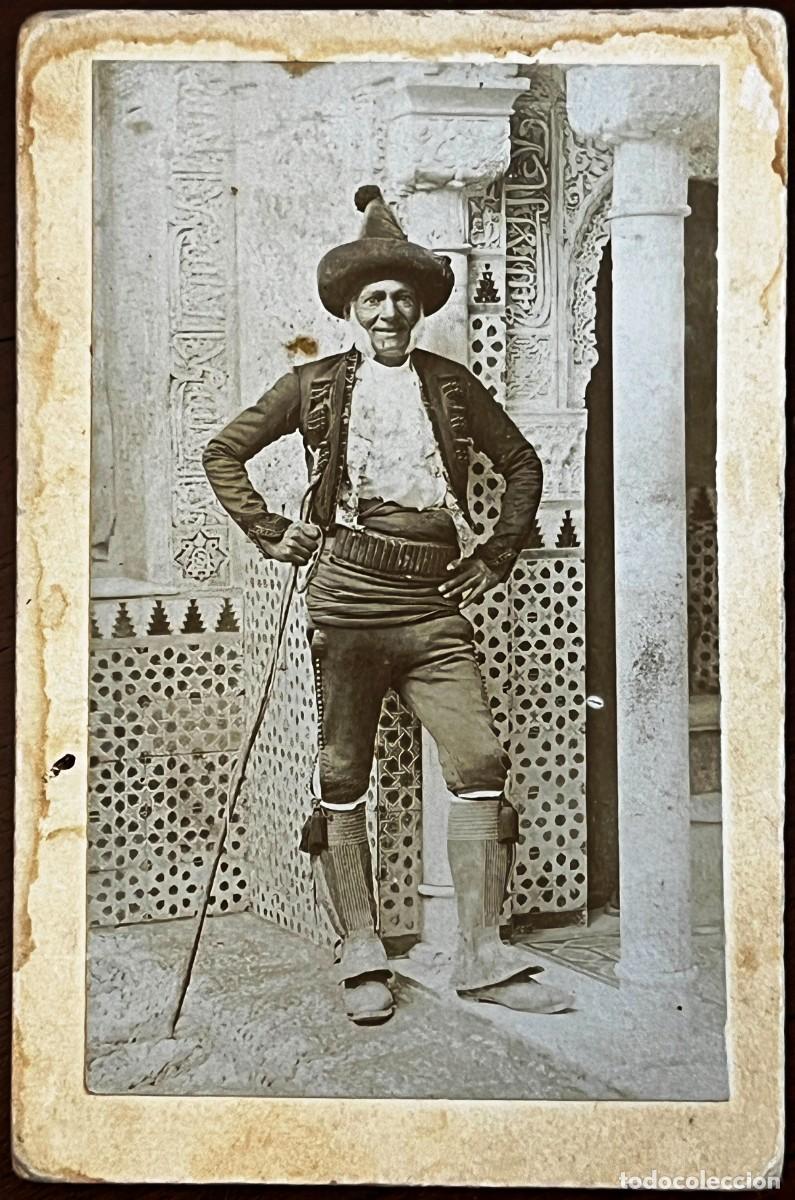 Fotograf&iacute;a antigua: Antigua fotografia de Granada. Chorrojumo. El Rey de los Gitanos. Mariano Fern&aacute;ndez Santiago. Granad