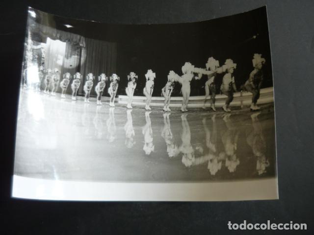 Antique Photography: MADRID PALACIO DEPORTES PATINAJE ARTISTICO HOLIDAY ON ICE ANTIGUA FOTOGRAFIA ORIGINAL 18 X 24 CM
