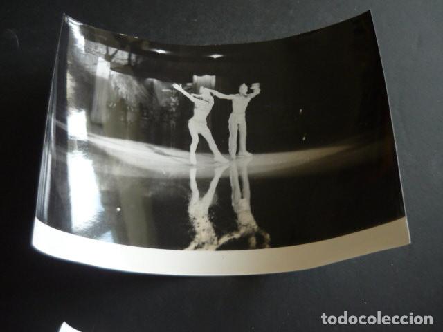 Fotografia antiga: MADRID PALACIO DEPORTES PATINAJE ARTISTICO HOLIDAY ON ICE ANTIGUA FOTOGRAFIA ORIGINAL 18 X 24 CM
