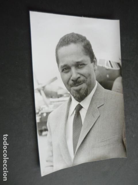 Fotograf&iacute;a antigua: BARCELONA THE MODERN JAZZ QUARTET CONJUNTO JAZZ ANTIGUA FOTOGRAFIA ORIGINAL 12 X 18 CM