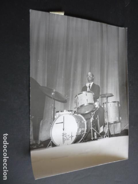 Fotografia antica: MADRID CNE CARLOS III CONCIERTO THE MAINSTREAM JAZZ GROUP ANTIGUA FOTOGRAFIA ORIGINAL 24 X 18 CM