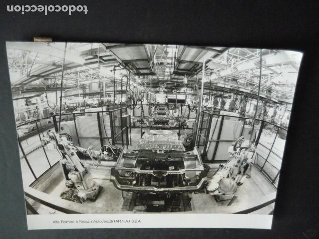 Fotografia antica: FACTORIA AUTOMOVILES ALFA ROMEO Y NISSAN ANTIGUA FOTOGRAFIA ORIGINAL 18 X 24 CM