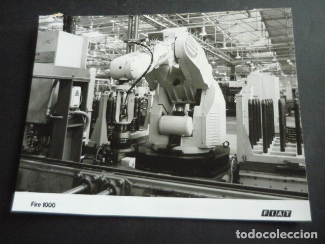 Fotograf&iacute;a antigua: FACTORIA AUTOMOVILES FIAT EN ITALIA ANTIGUA FOTOGRAFIA ORIGINAL 18 X 24 CM