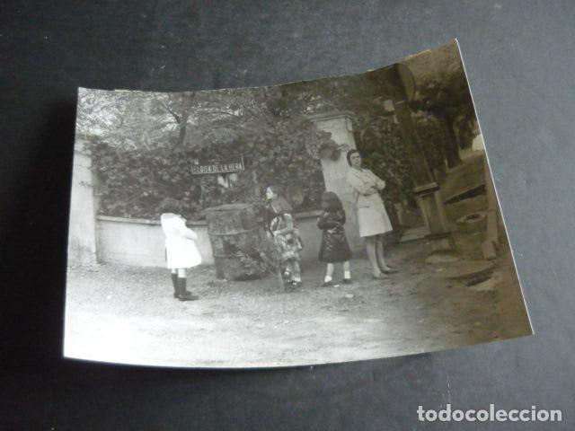 Alte Fotografie: MADRID AUTOBUSES ESCOLARES ANTIGUA FOTOGRAFIA 18 X 13 CM