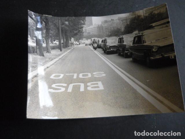 Antique Photography: MADRID AUTOBUSES ESCOLARES ANTIGUA FOTOGRAFIA 18 X 13 CM