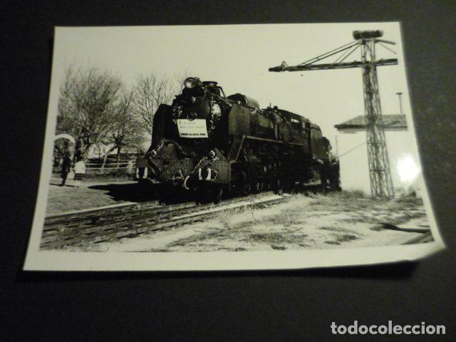 Fotograf&iacute;a antigua: TREN CENTENARIO LINEA MADRID CACERES PORTUGAL TALAVERA DE LA REINA ANTIGUA FOTOGRAFIA 9 X 13 CM