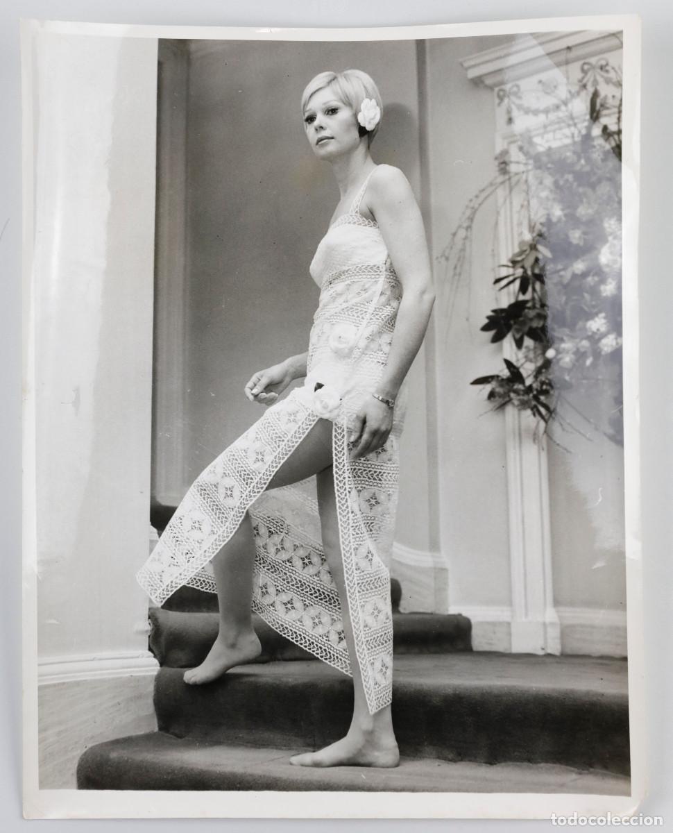 Alte Fotografie: VESTIDO DE CHRISTIAN DIOR, BIKINI DRESS. MARZO 1966. FOTOGRAF&Iacute;A 18X24CM.