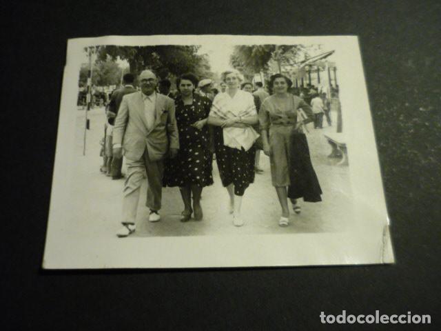Fotografia antica: MORON SEVILLA FERIA ANTIGUA FOTOGRAFIA 6 X 8 CM