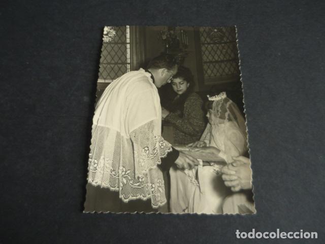Fotografia antica: GUADARRAMA MADRID SANATORIO ANTITUBERCULOSO COMUNION FOTOGRAFIA 8,5 X 11,5 CM A. BENITO FOTOGRAFO
