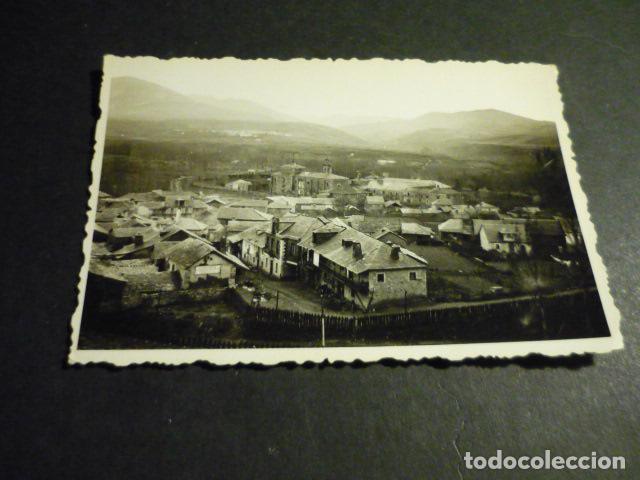 Fotograf&iacute;a antigua: SAN MIGUEL DE LAS DUE&Ntilde;AS LEON VISTA ANTIGUA FOTOGRAFIA 1934 6 X 9 CM