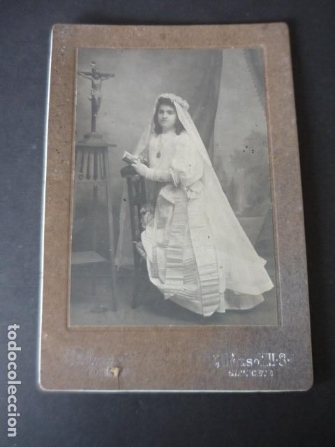 Fotograf&iacute;a antigua: ALBACETE BUENO FOTOGRAFO RETRATO NI&Ntilde;A PRIMERA COMUNION 13,5 X 19,5 CM