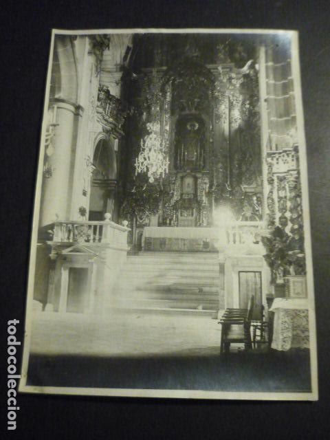 Fotografia antiga: JEREZ DE LOS CABALLEROS BADAJOZ INTERIOR DE LA IGLESIA FOTOGRAFIA HACIA 1910 13 X 18 CM