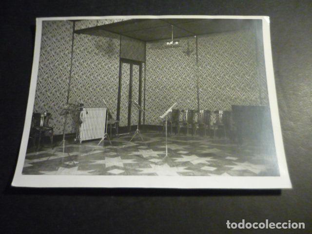 Fotograf&iacute;a antigua: ESTUDIO DE RADIO VALENCIA ANTIGUA FOTOGRAFIA 13 X 18 CM