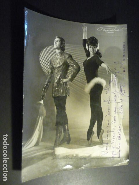 Fotograf&iacute;a antigua: LOS INVASORES BAILARINES ARTISTAS ANTIGUA FOTOGRAFIA CON FIRMA AUTOGRAFA 18 X 24 CM