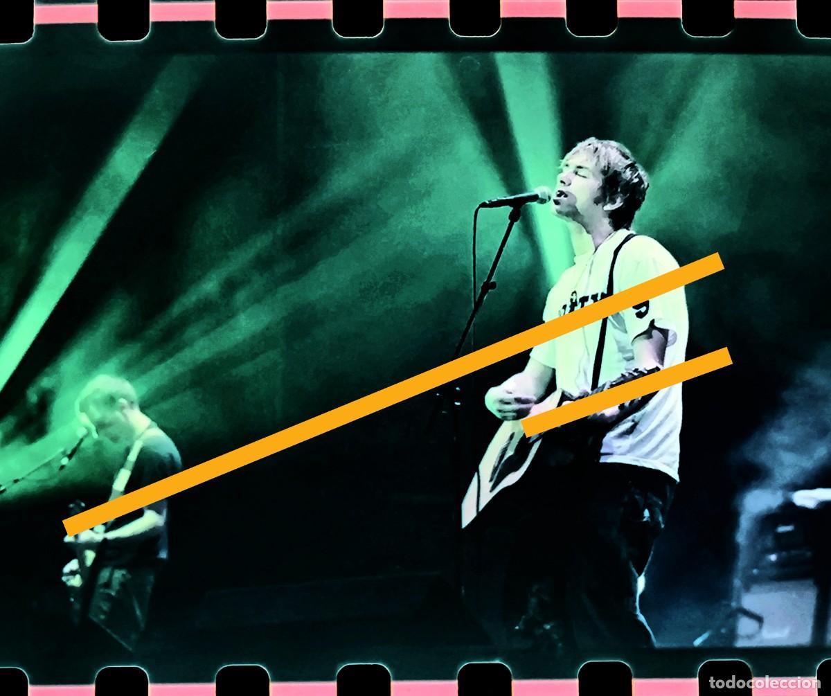 Fotograf&iacute;a antigua: Negativo de fotograf&iacute;a. Blur. Banda musical de rock brit&aacute;nica. Damon Albarn. Benicassim a&ntilde;os 90.