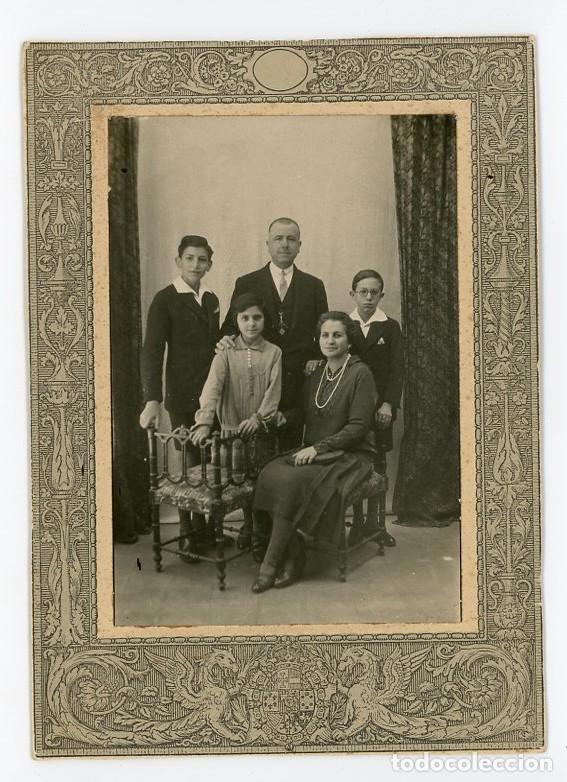 Fotograf&iacute;a antigua: VALENCIA DE ALCANTARA. CACERES. EXTREMADURA. GRUPO FAMILAR. H. 1925
