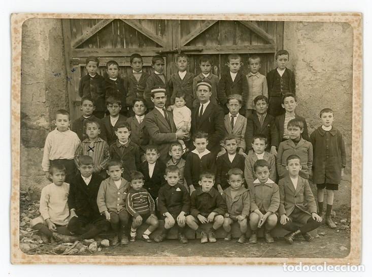 Fotograf&iacute;a antigua: VALENCIA DE ALCANTARA. CACERES. EXTREMADURA. GRUPO ESCOLAR CON MAESTROS. H. 1920