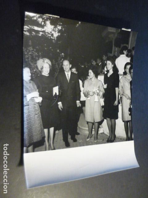 Antique Photography: MADRID INAUGURACION BOUTIQUE BIQUE DUQUESAS DE ALMENARA Y MONTEMAR ANTIGUA FOTOGRAFIA 18 X 22 CM