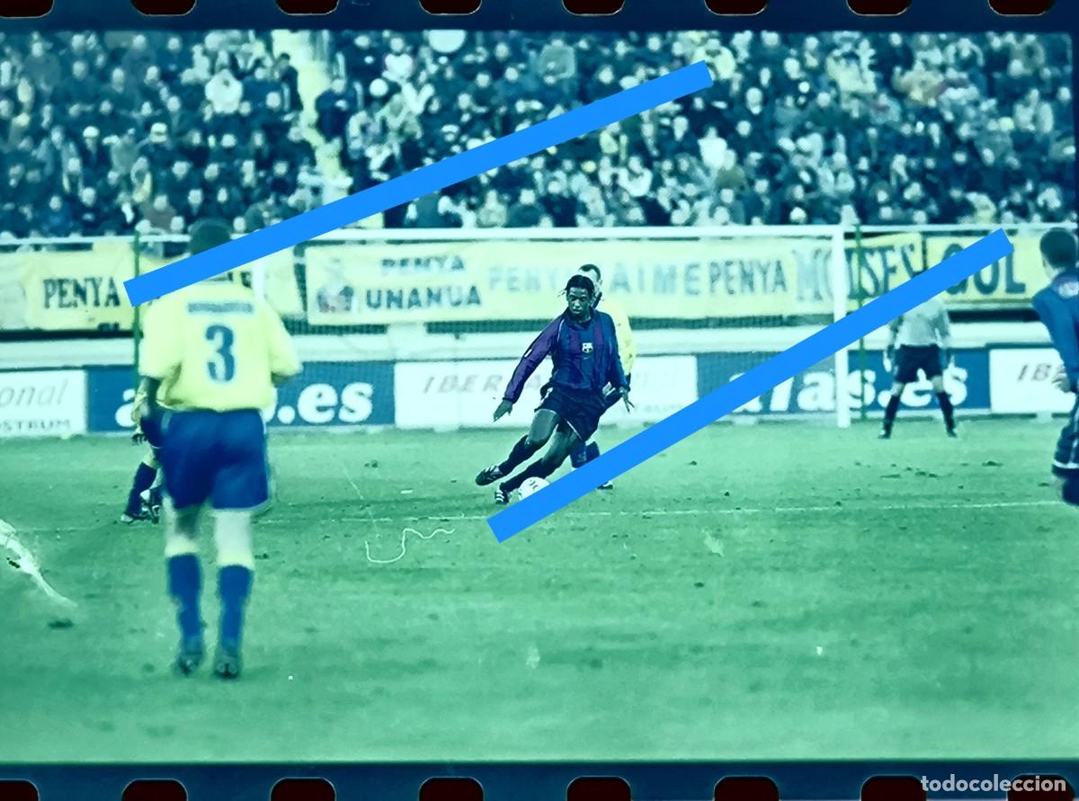 Fotograf&iacute;a antigua: Negativo de fotograf&iacute;a. F&uacute;tbol club Barcelona - Villarreal CF.