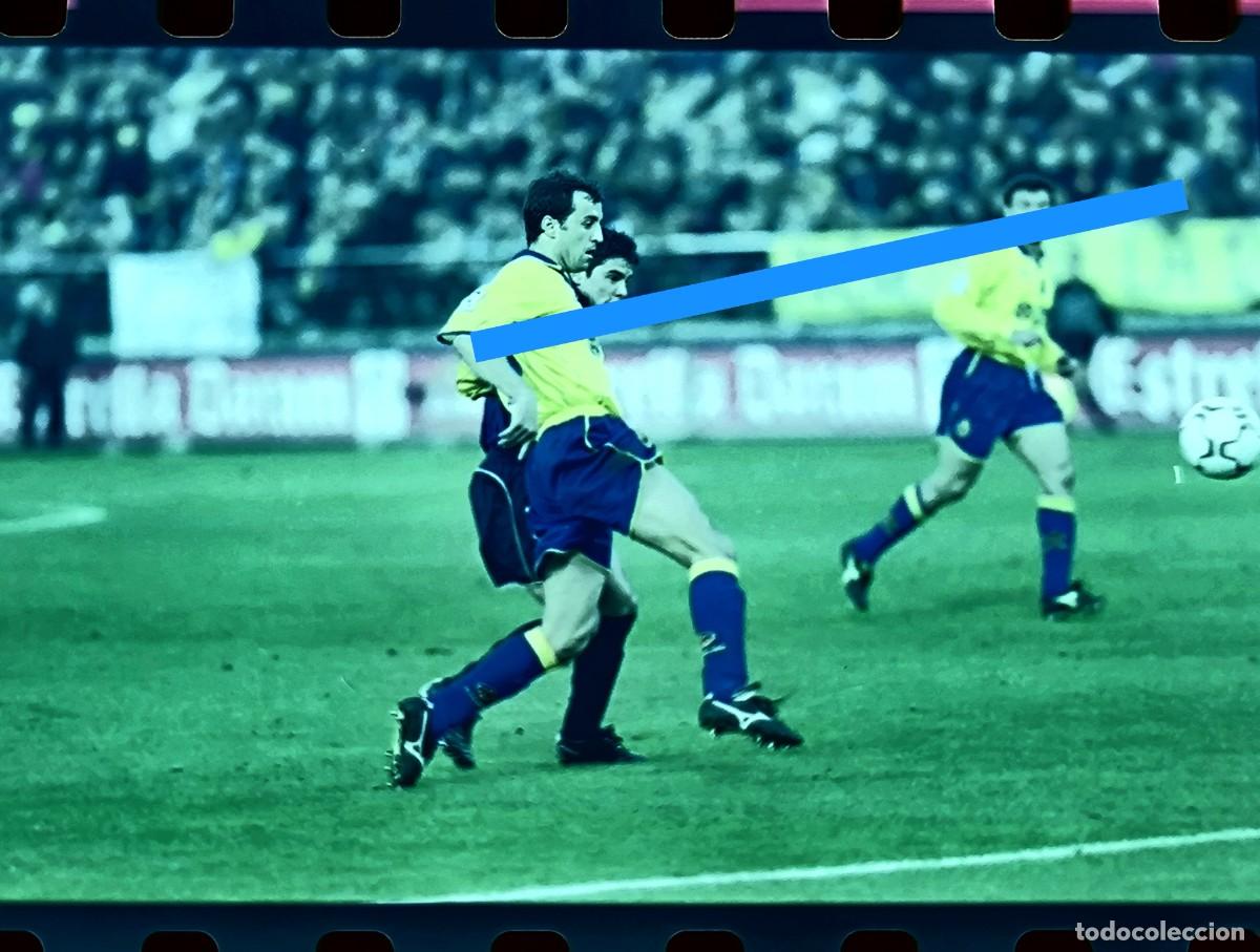 Fotograf&iacute;a antigua: Negativo de fotograf&iacute;a. F&uacute;tbol club Barcelona - Villarreal CF.