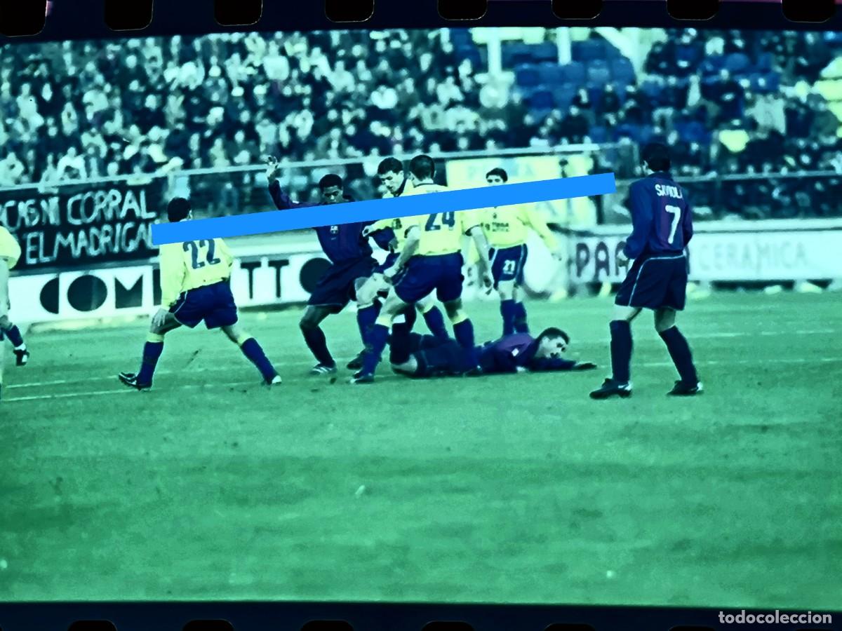 Fotograf&iacute;a antigua: Negativo de fotograf&iacute;a. F&uacute;tbol club Barcelona - Villarreal CF.