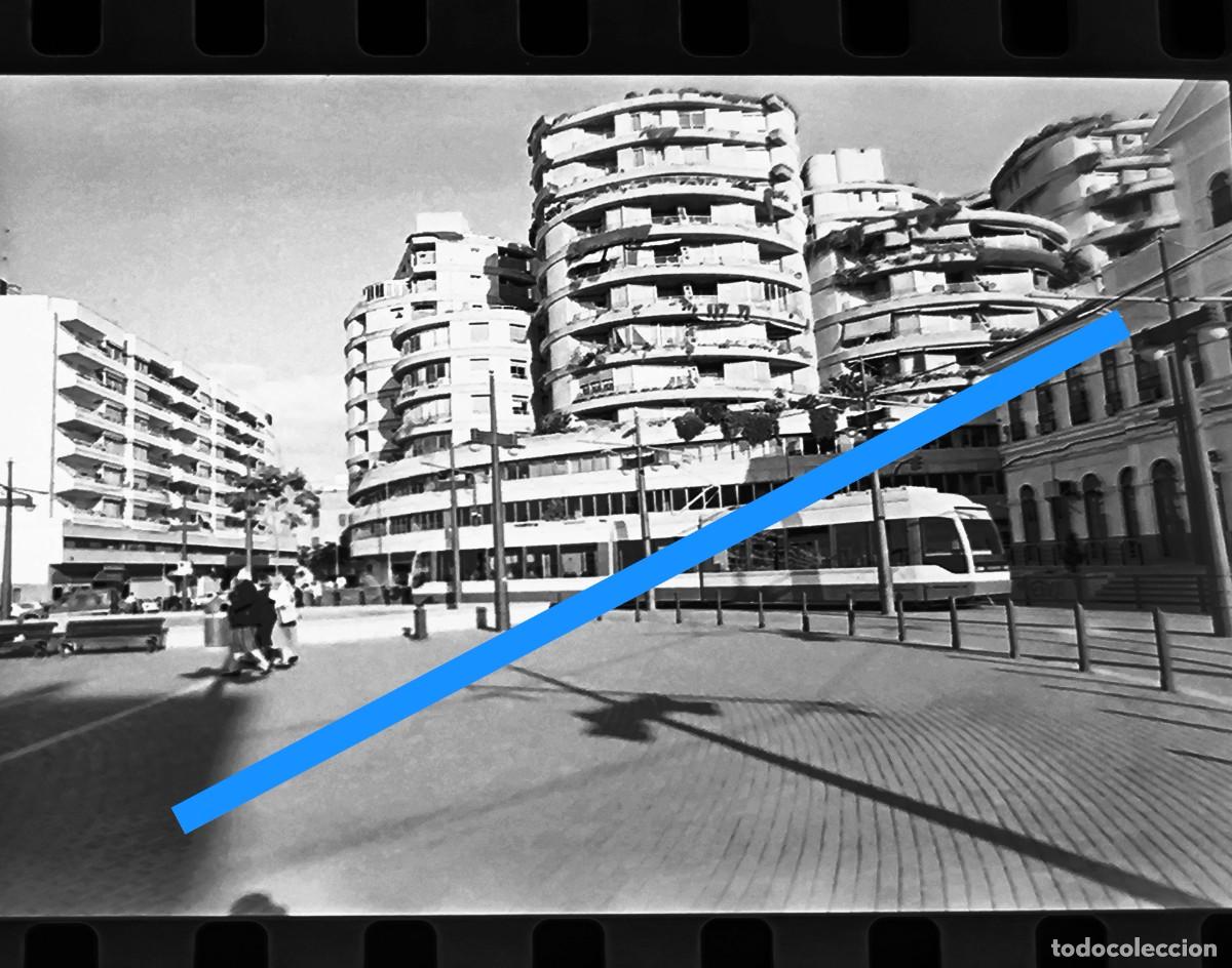 Fotograf&iacute;a antigua: Antiguo negativo de fotograf&iacute;a. Tranv&iacute;a. Valencia. A&ntilde;o 1994
