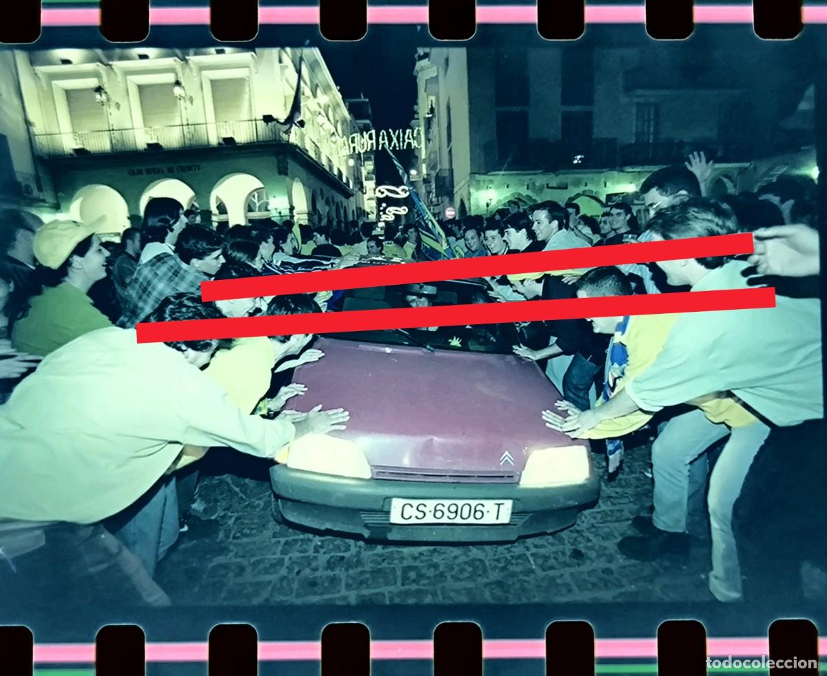 Fotograf&iacute;a antigua: Negativo de fotograf&iacute;a. Celebraci&oacute;n ascenso primera divisi&oacute;n. Villarreal club de f&uacute;tbol. A&ntilde;o 1998