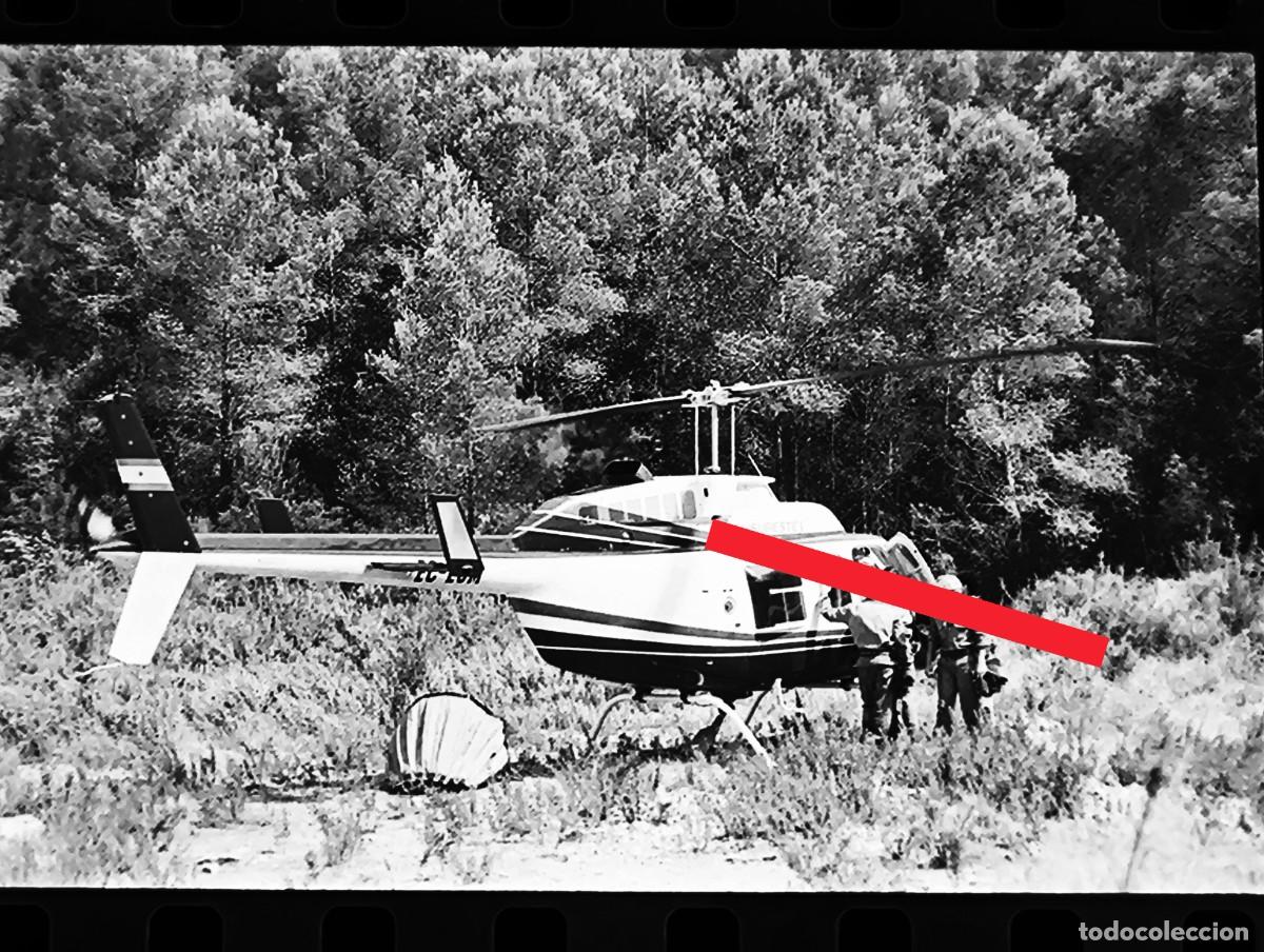 Fotograf&iacute;a antigua: Negativo de fotograf&iacute;a. Helic&oacute;ptero. Compa&ntilde;&iacute;a Helisureste. Alicante. Prevenci&oacute;n incendios. A&ntilde;os 80
