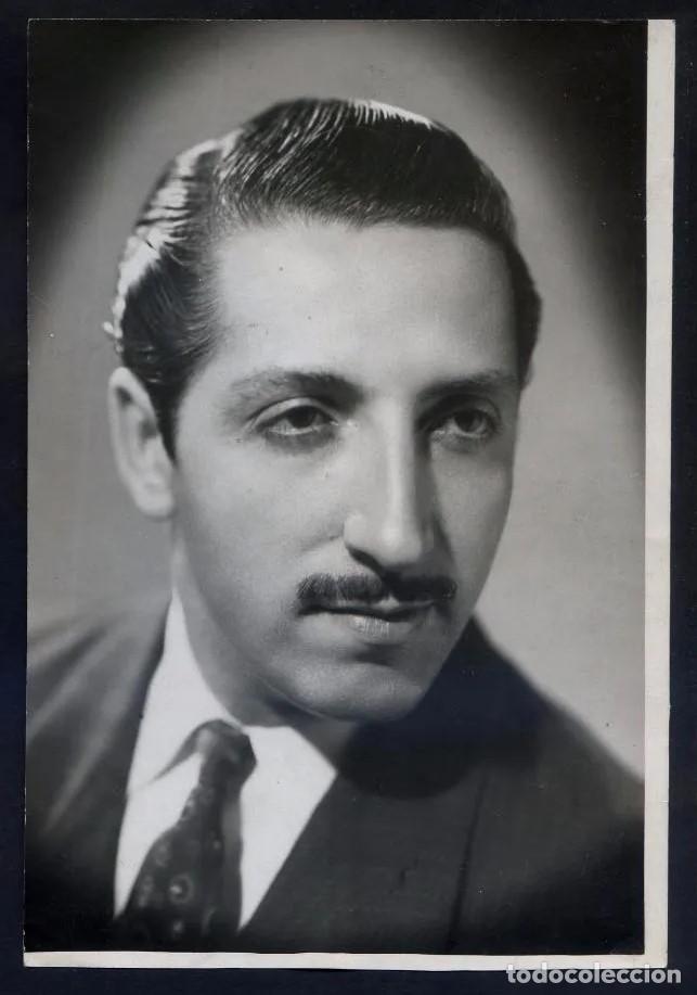 Photographie ancienne: *Jorge Sep&uacute;lveda* Foto *Gracia. Zaragoza* Meds: 115 x 168 mm. Tamp&oacute;n al dorso.
