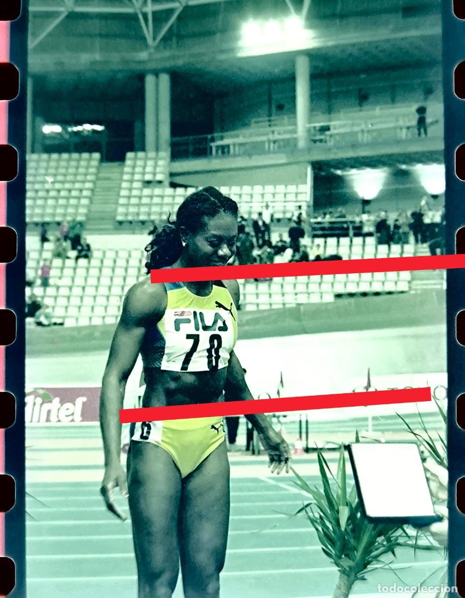 Fotograf&iacute;a antigua: Negativo de fotograf&iacute;a. Merlene Ottey. Atleta velocista. A&ntilde;o 2000