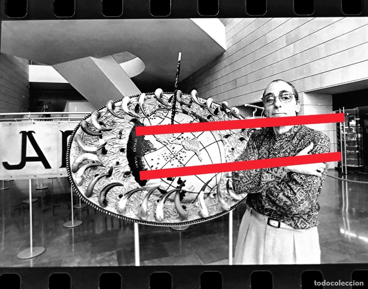 Fotograf&iacute;a antigua: Negativo de fotograf&iacute;a. Antoni Miralda. Artista multidisciplinar. A&ntilde;o 1996