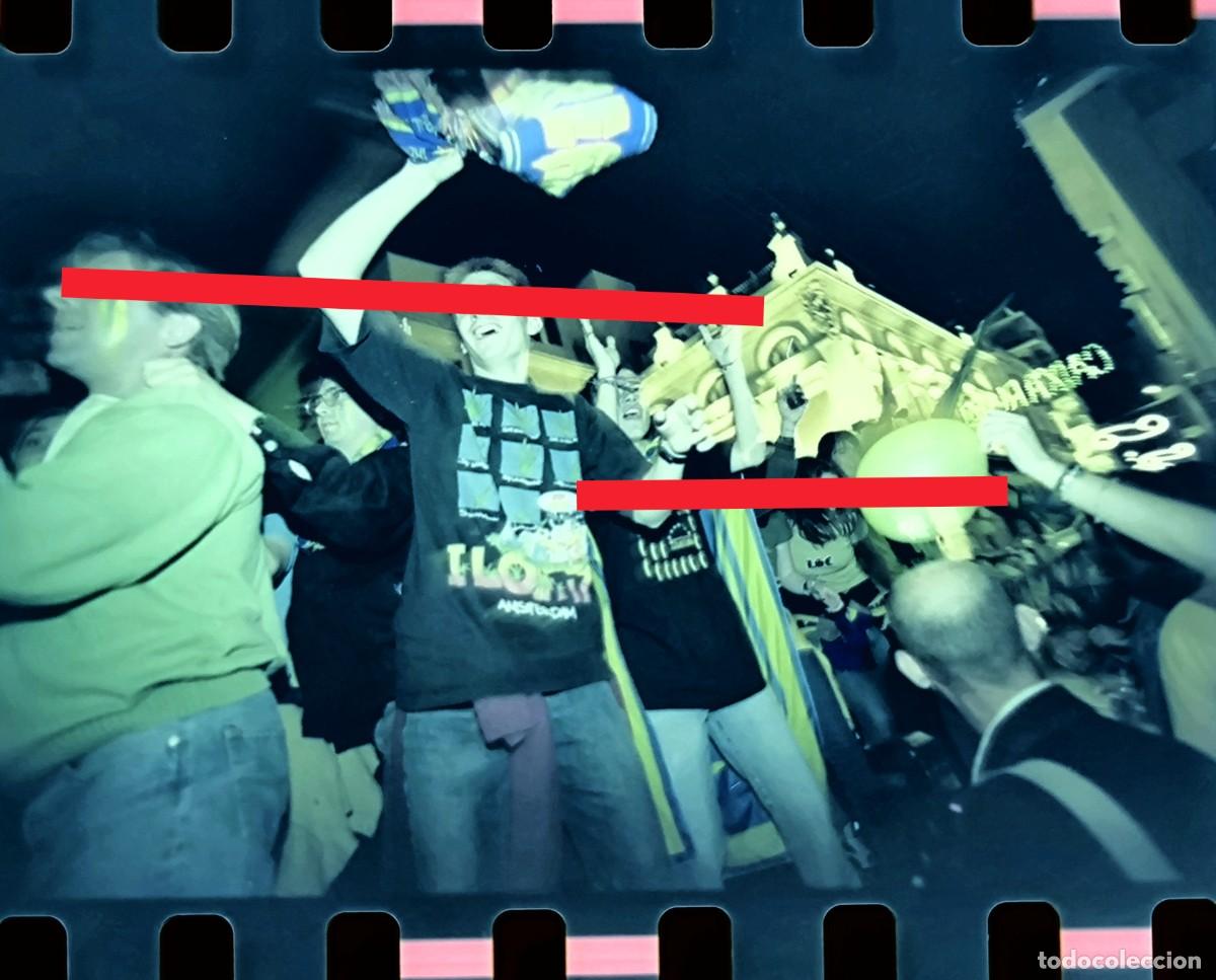 Fotograf&iacute;a antigua: Negativo de fotograf&iacute;a. Celebraci&oacute;n ascenso primera divisi&oacute;n. Villarreal club de f&uacute;tbol. A&ntilde;o 1998