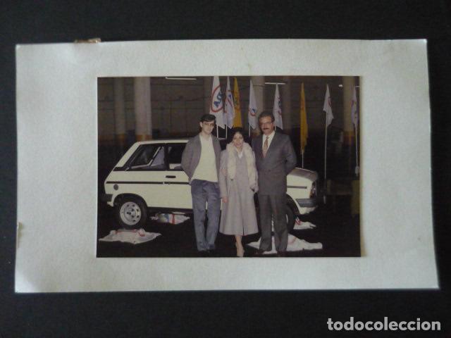 Fotograf&iacute;a antigua: ADA MADRID ENTREGA VEHICULO PREMIOS ADA ANTUGUA FOTOGRAFIA 9 X 13 CM