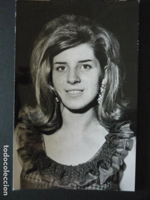 Fotografia antiga: MADRID SE&Ntilde;ORITAS ALTA SOCIEDAD GALA DE DEBUTANTES 1965 ANTIGUA FOTOGRAFIA 12 X 18 CM